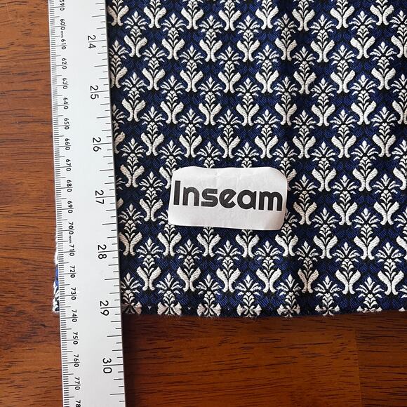 J. McLaughlin Women's 10 Pants Crop Ankle Geometric Jacquard Stretch Preppy Chic - Picture 9 of 10